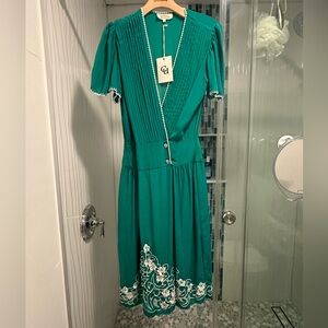 Chasing Unicorns Sample Silk Dress bought from Australia size  small